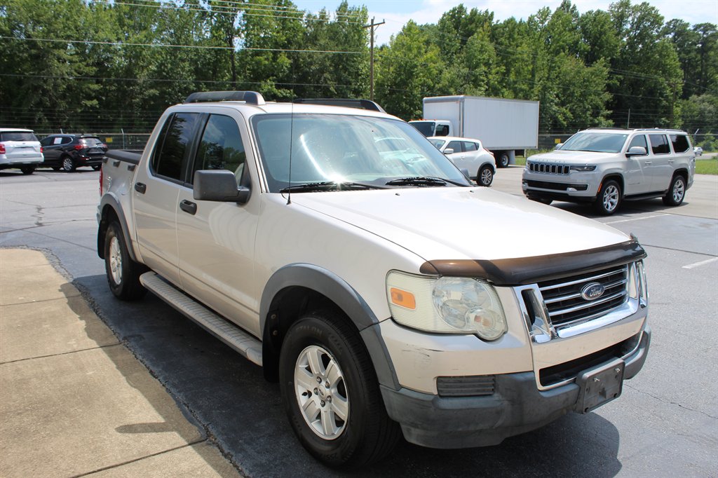 2007 Ford Explorer - $4,000