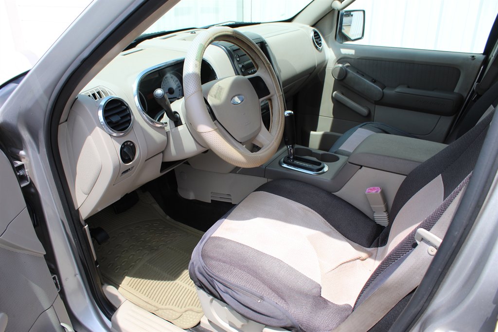 2007 Ford Explorer - $4,000