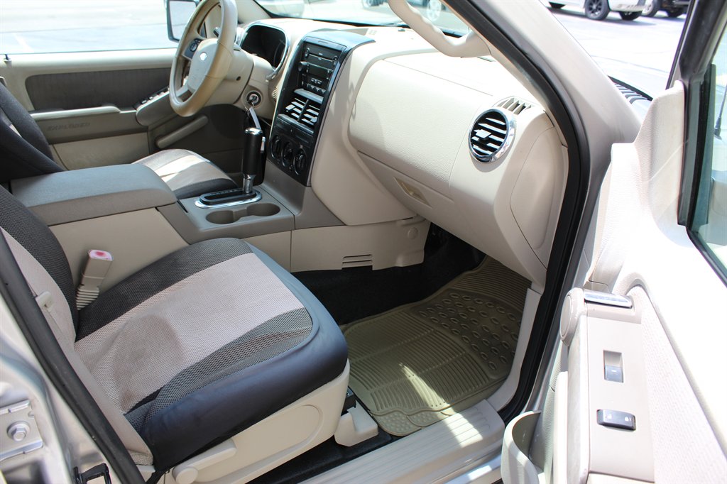 2007 Ford Explorer - $4,000