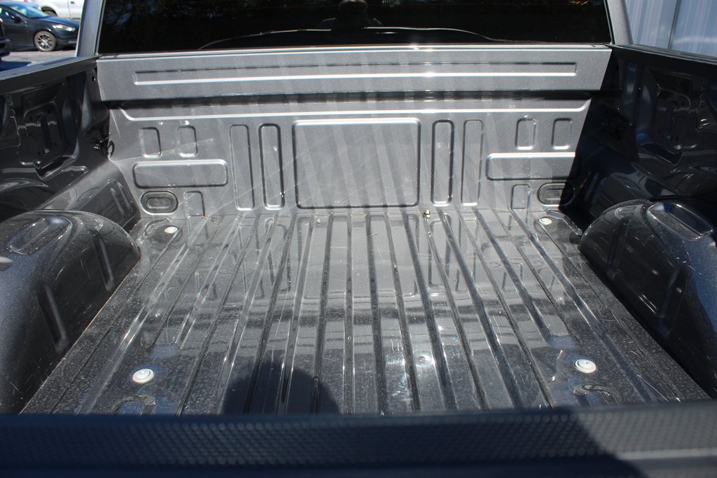 2024 Ford F-150 - $40,000