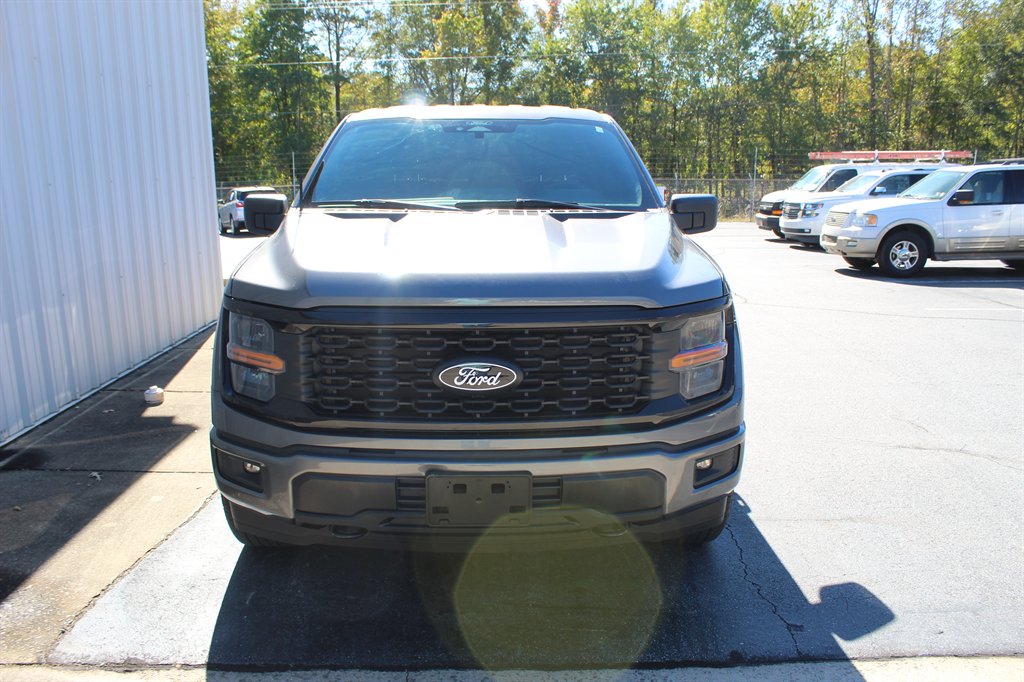 2024 Ford F-150 - $40,000