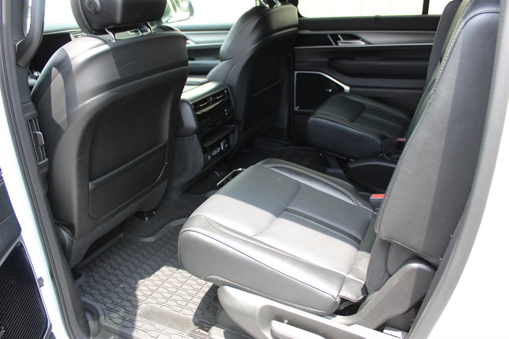 2025 Jeep Wagoneer - $62,950