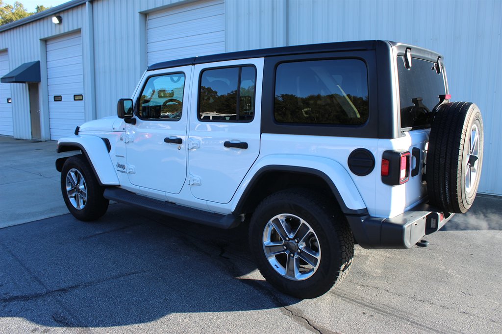 2021 Jeep Wrangler - $22,500