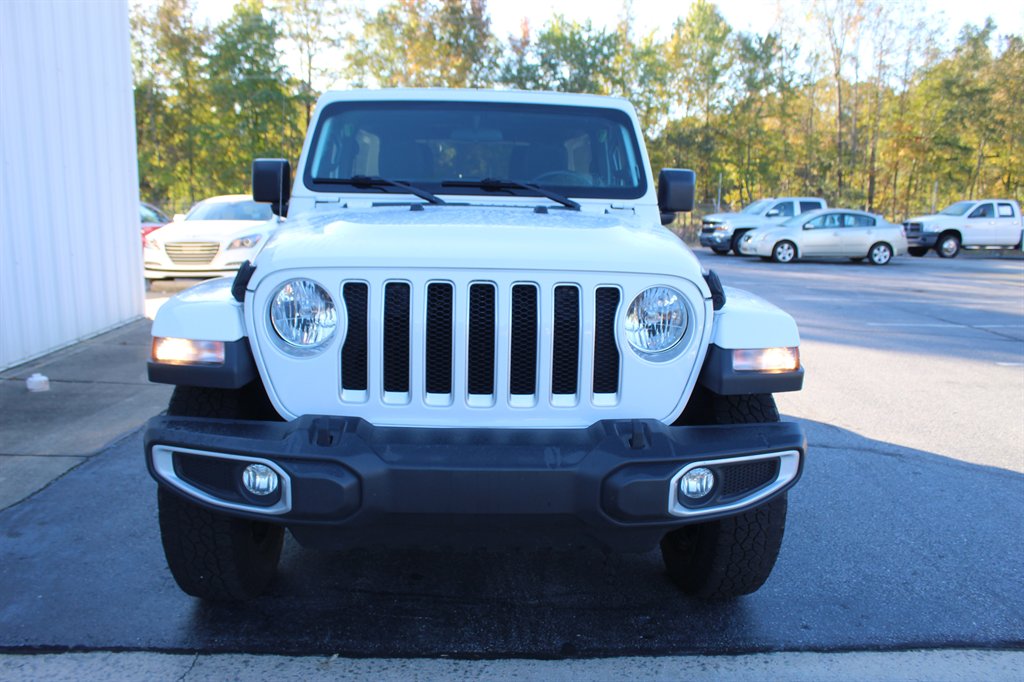 2021 Jeep Wrangler - $22,500