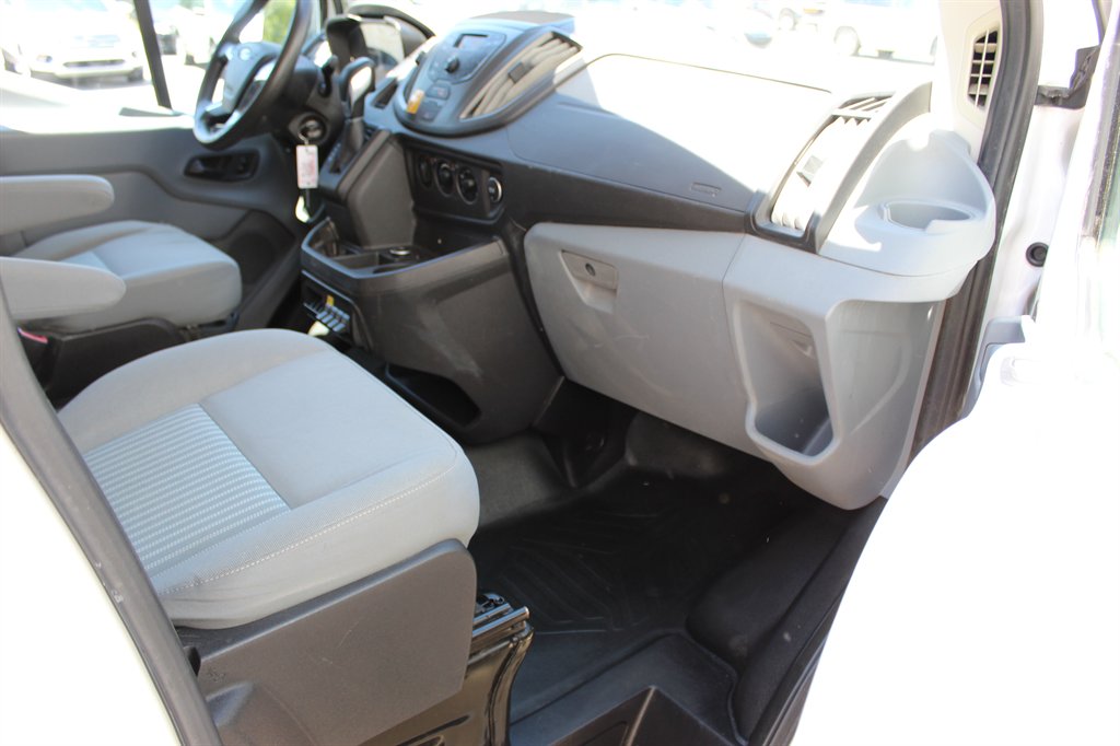 2018 Ford T250 Vans - $12,750