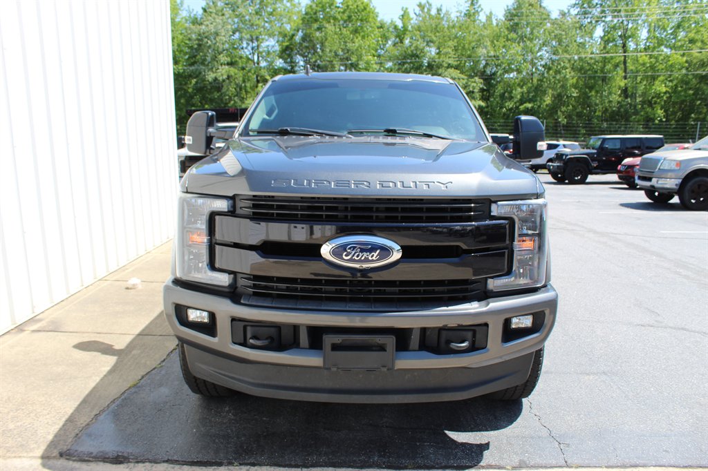 2019 Ford F-250 - $37,800