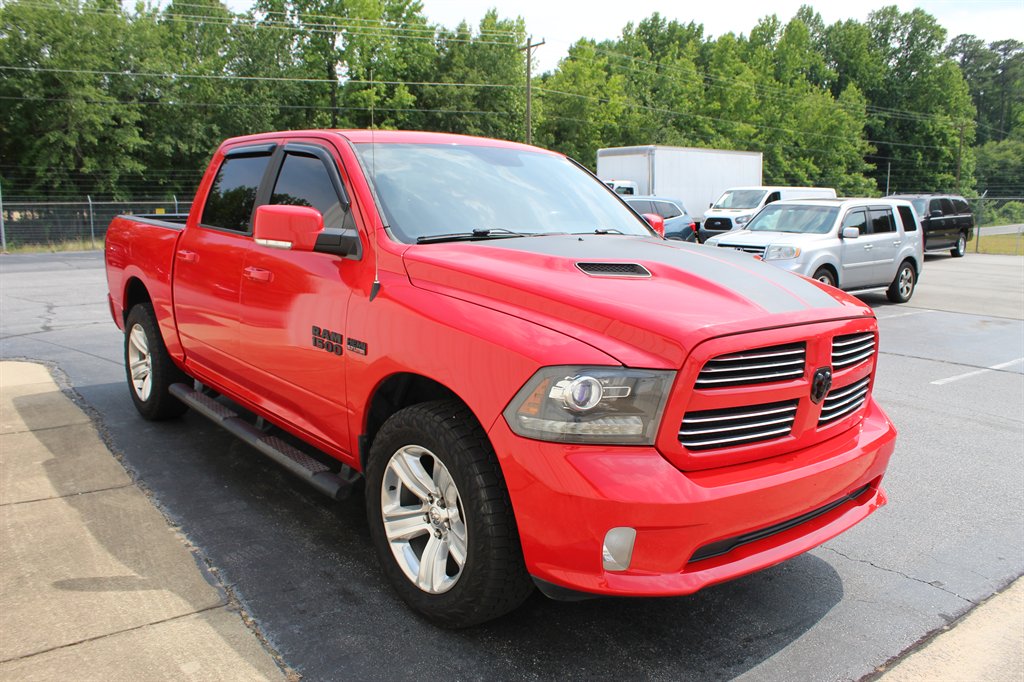 2016 Ram 1500 - $17,500