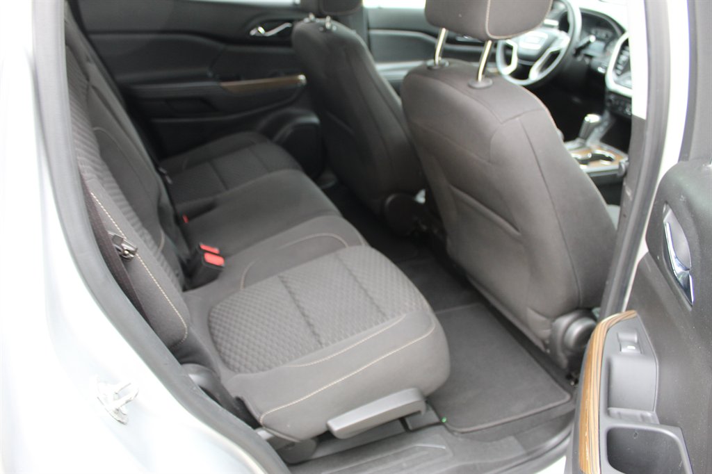 2017 GMC Acadia - $11,000