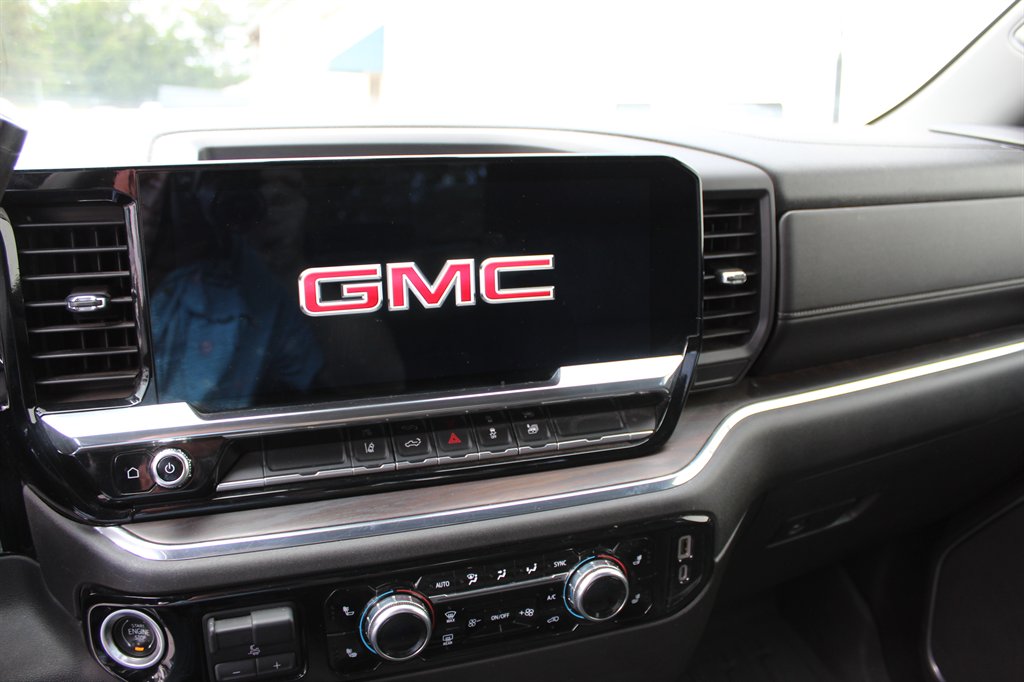 2024 GMC Sierra Hd - $49,250