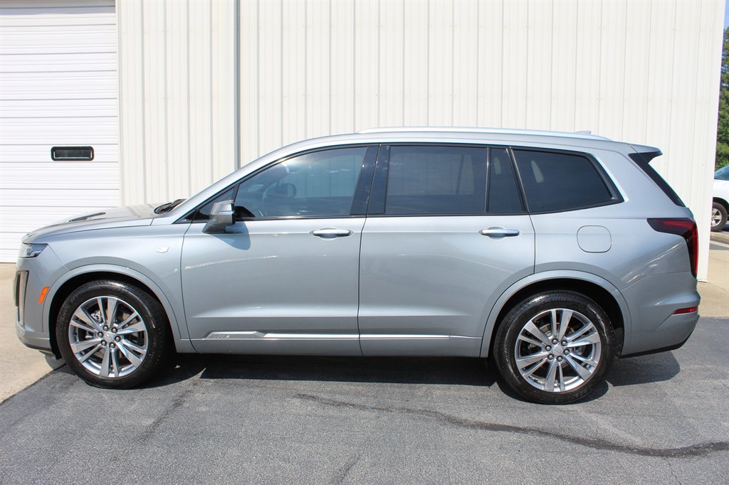 2023 Cadillac XT6 - $35,500
