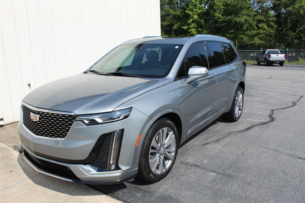2023 Cadillac XT6 - $35,500