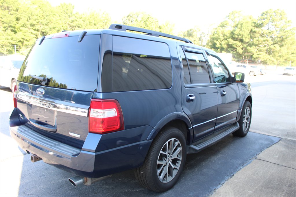2017 Ford Expedition - $11,500