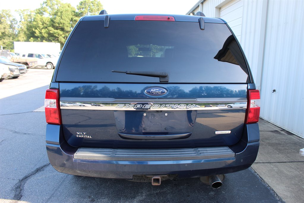 2017 Ford Expedition - $11,500