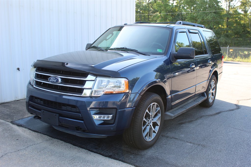 2017 Ford Expedition - $11,500