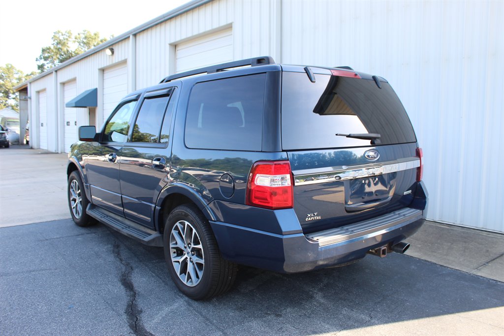 2017 Ford Expedition - $11,500