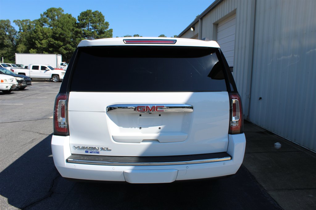 2018 GMC Yukon - $20,000