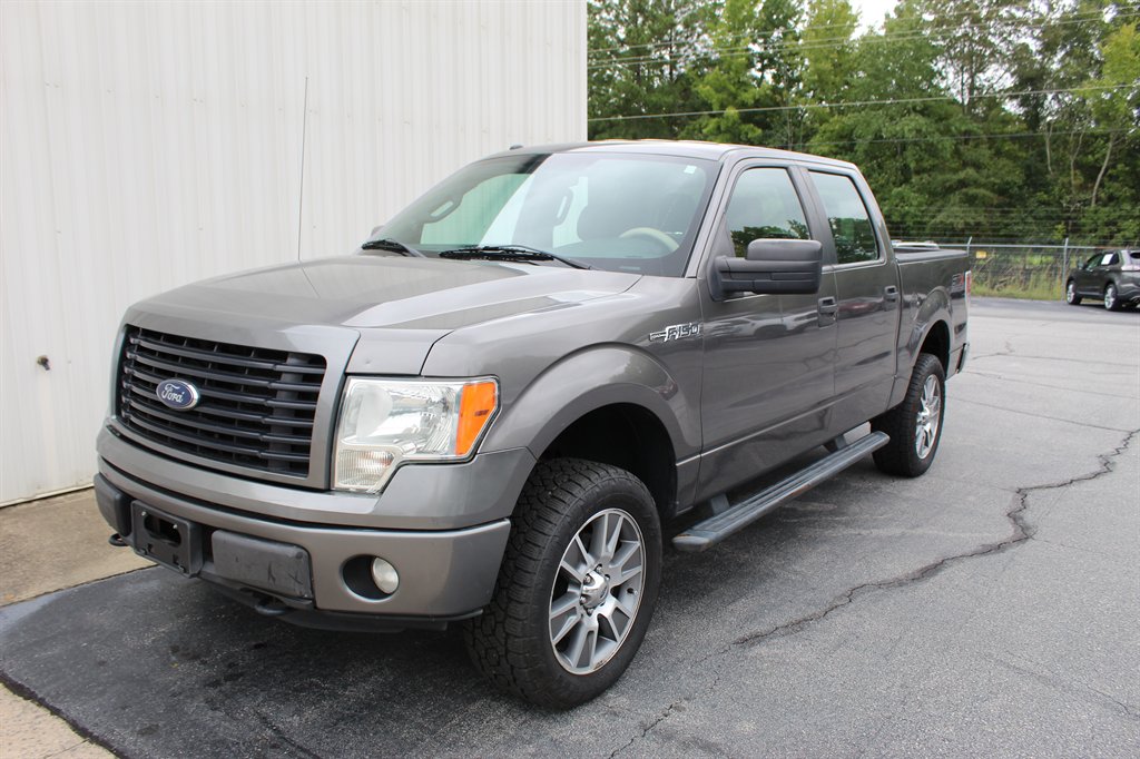 2014 Ford F-150 - $13,500