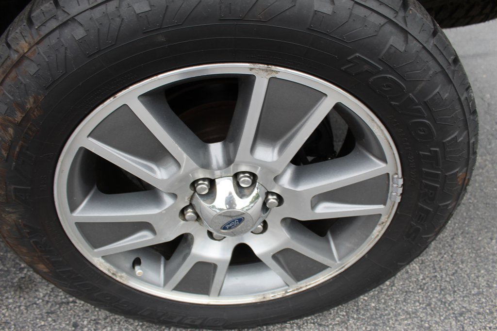 2014 Ford F-150 - $13,500