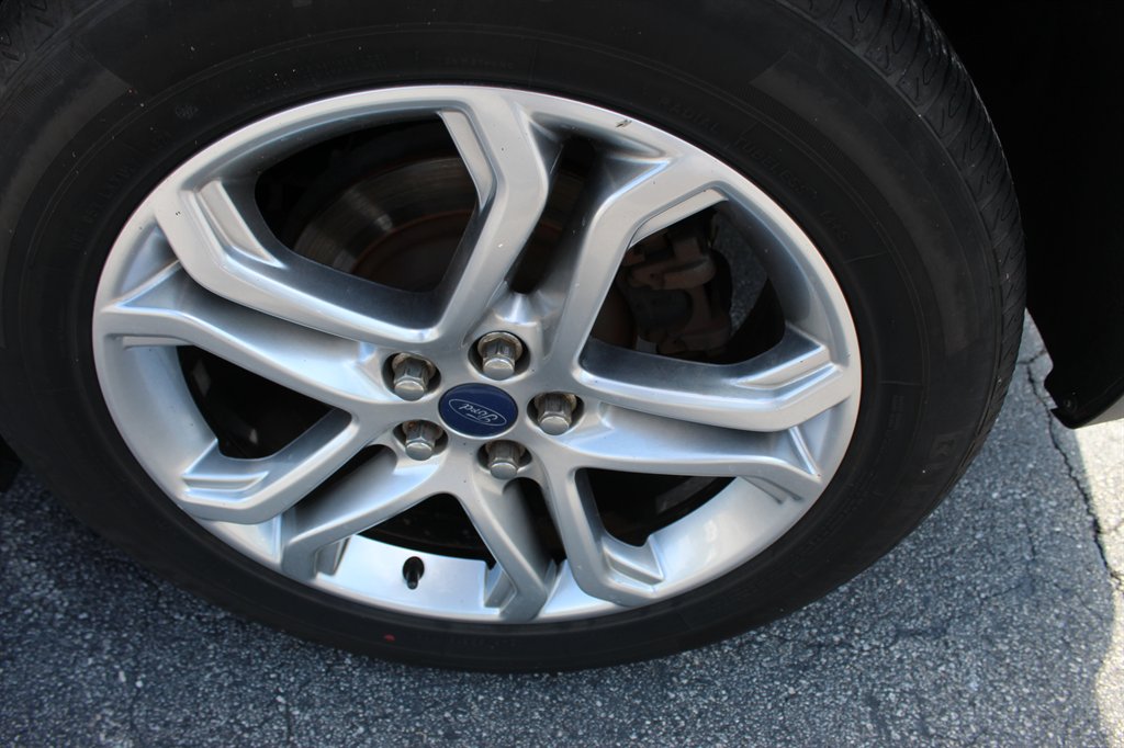 2017 Ford Edge - $12,250
