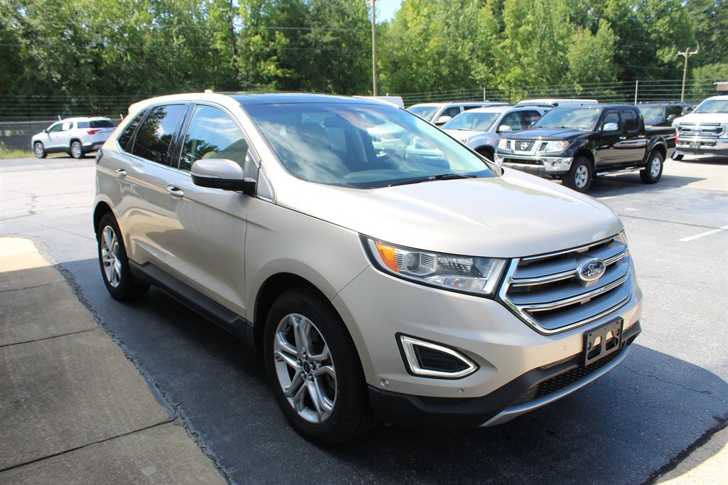 2017 Ford Edge - $12,250