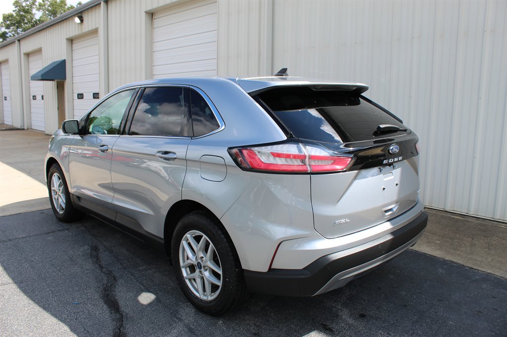 2022 Ford Edge - $20,500