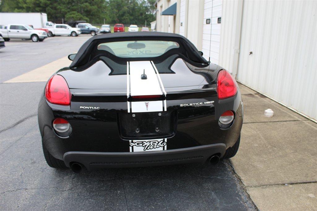 2007 Pontiac Solstice - $14,750