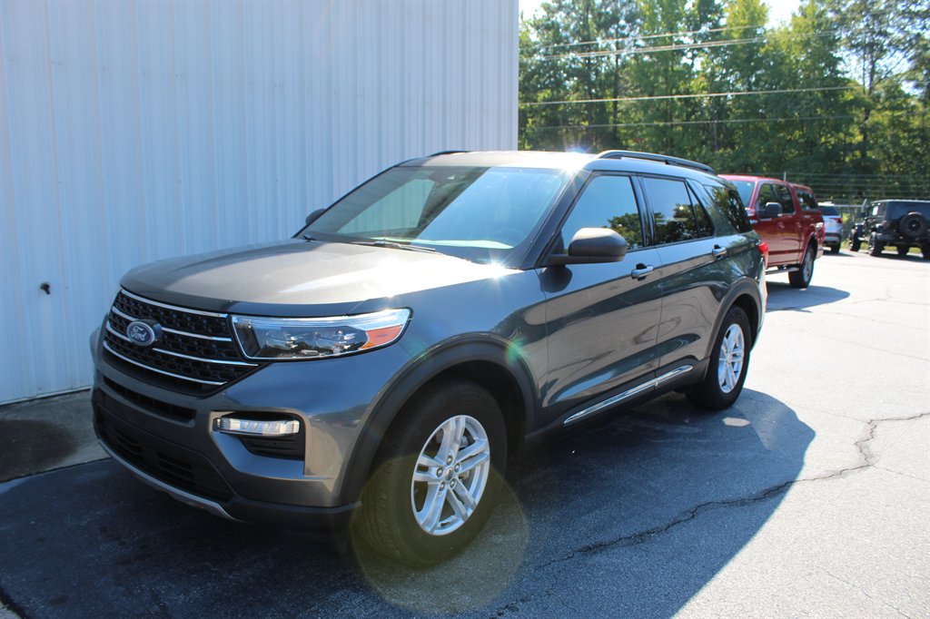 2020 Ford Explorer