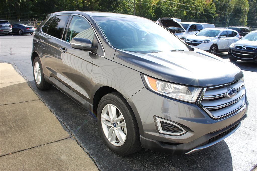 2017 Ford Edge - $11,500