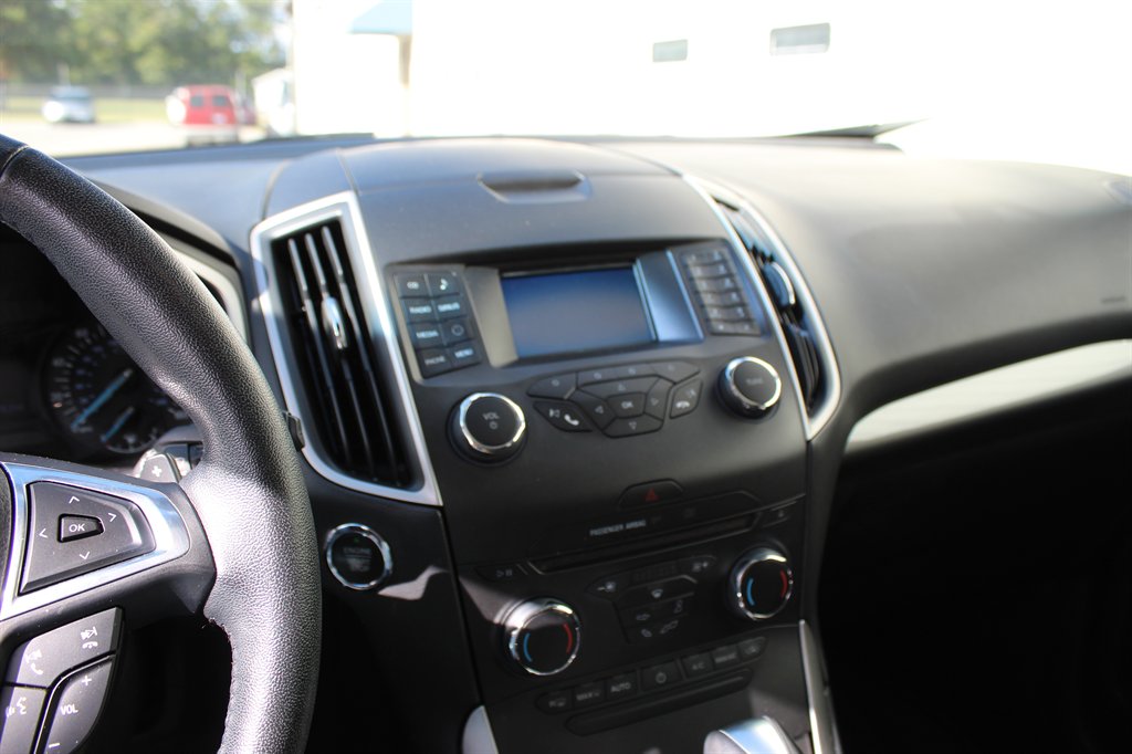 2017 Ford Edge - $11,500