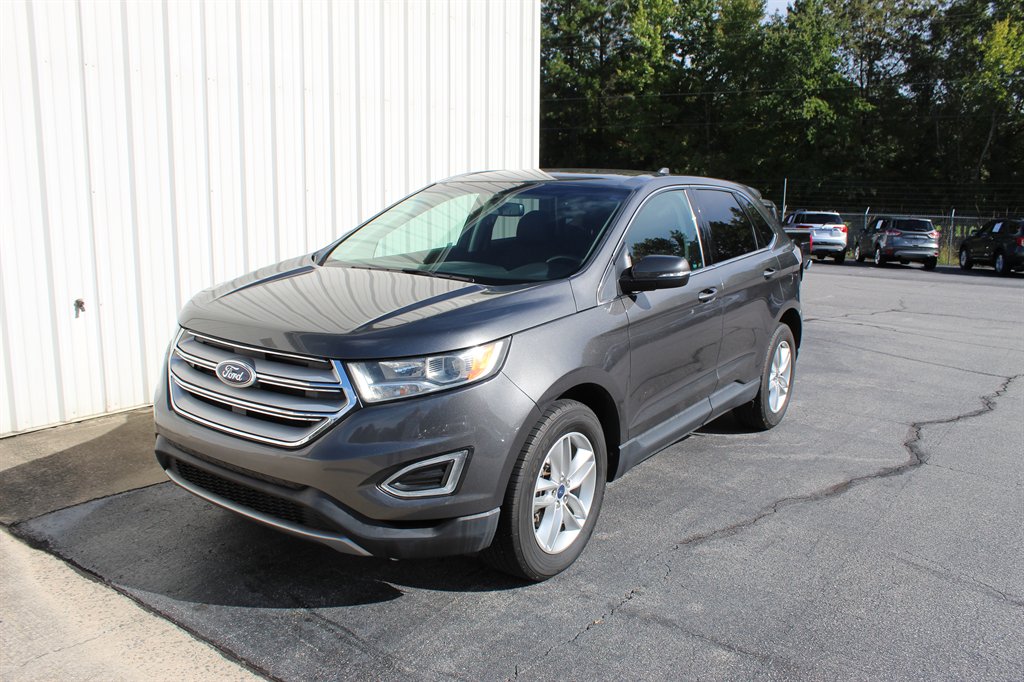 2017 Ford Edge - $11,500