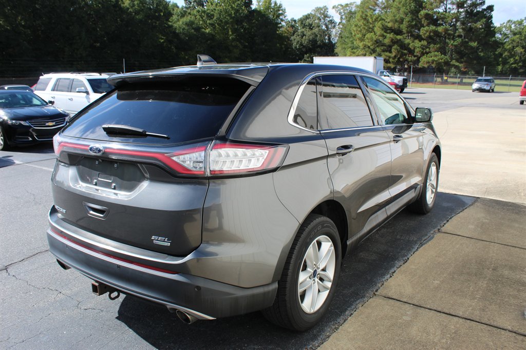 2017 Ford Edge - $11,500