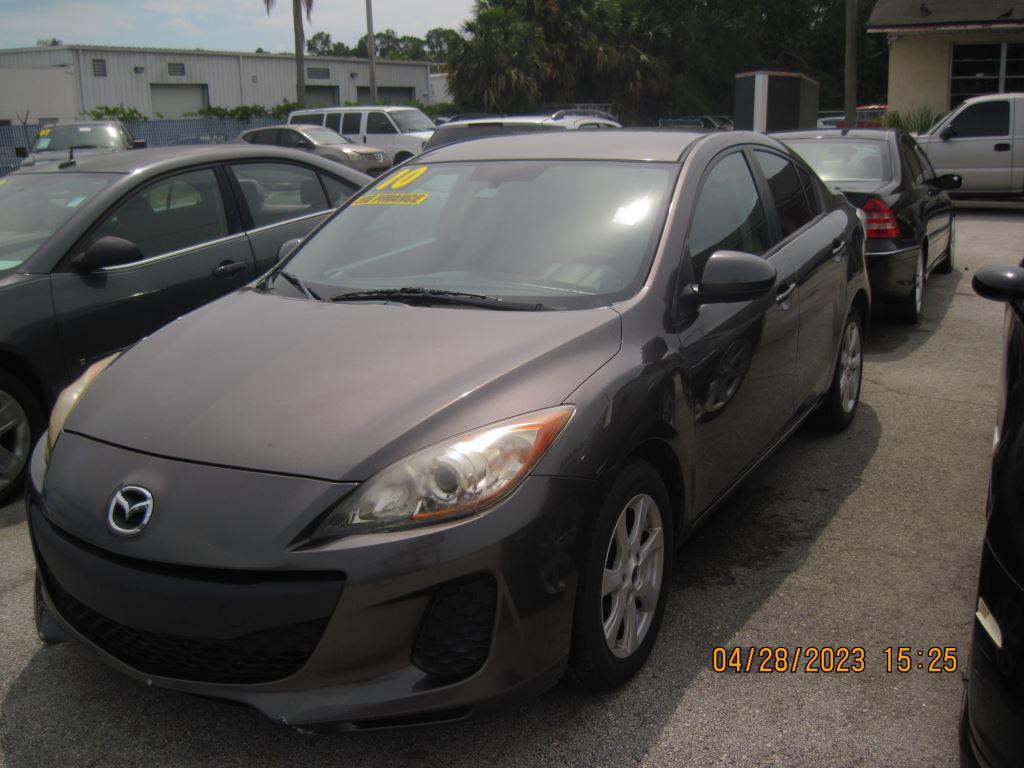 2010 Mazda Mazda3 Touring photo