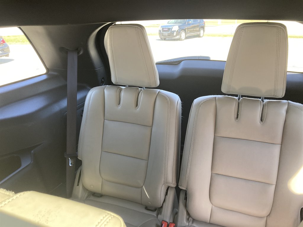 2013 Ford Explorer XLT photo