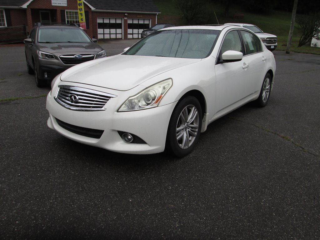 2013 INFINITI G