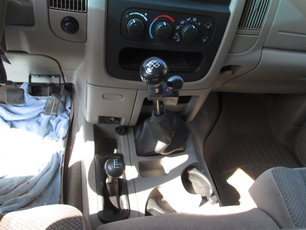 2005 Dodge RSX ST photo