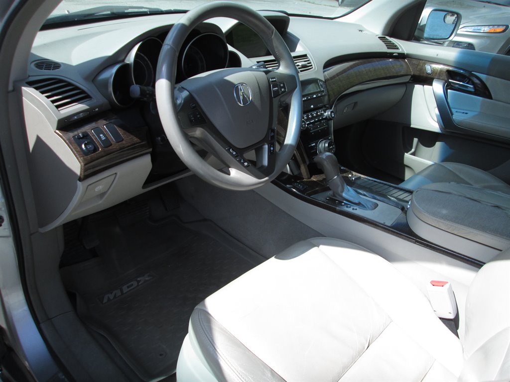 2010 Acura MDX - $7,995