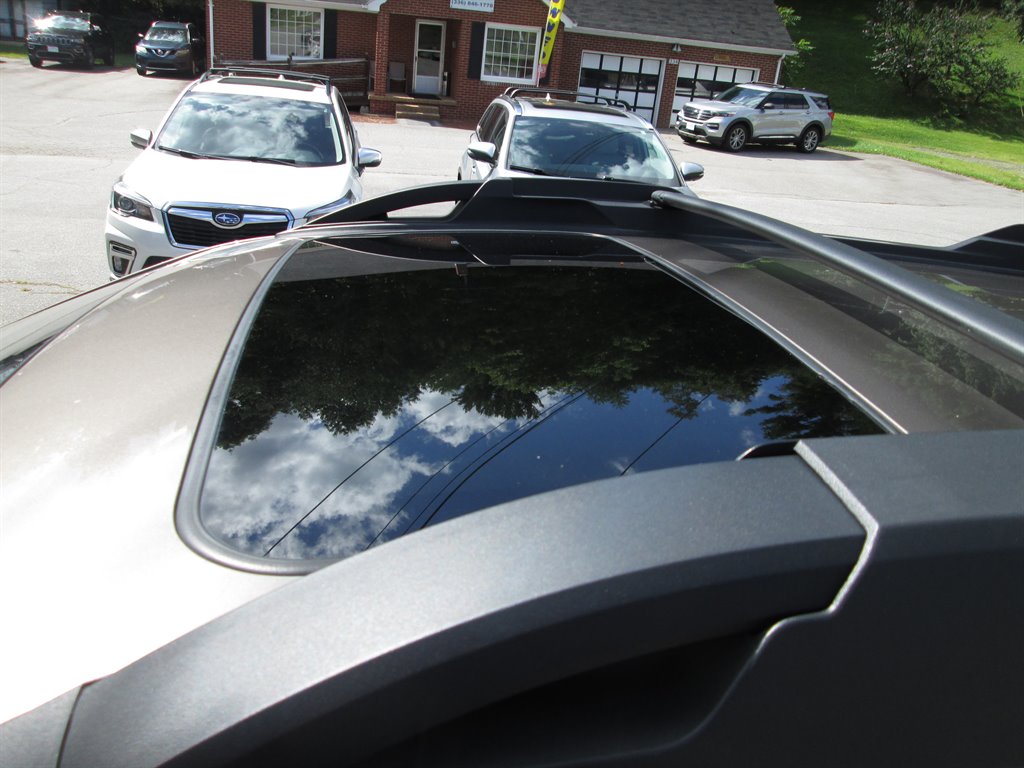 2021 Subaru Outback - $25,995