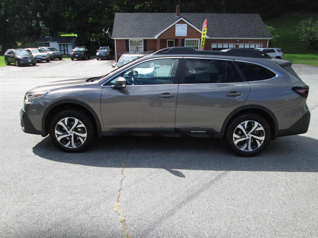 2021 Subaru Outback - $25,995