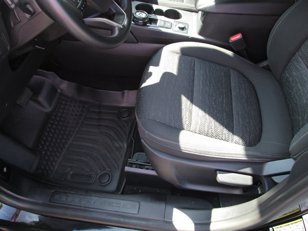 2022 Ford Bronco - $19,499