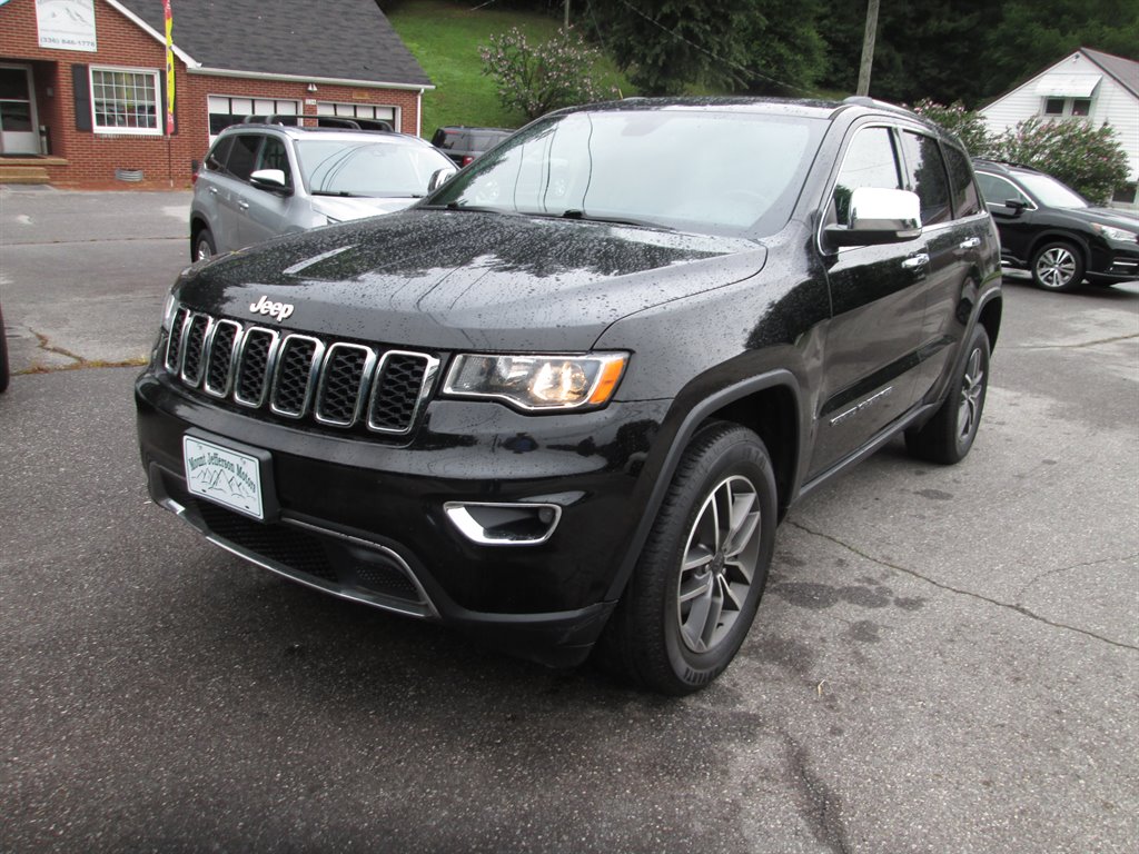 2020 Jeep Cherokee