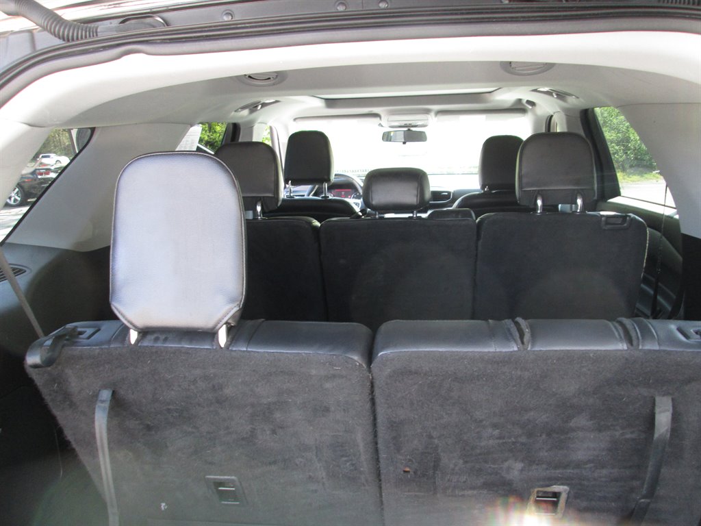 2020 Ford Explorer - $25,990