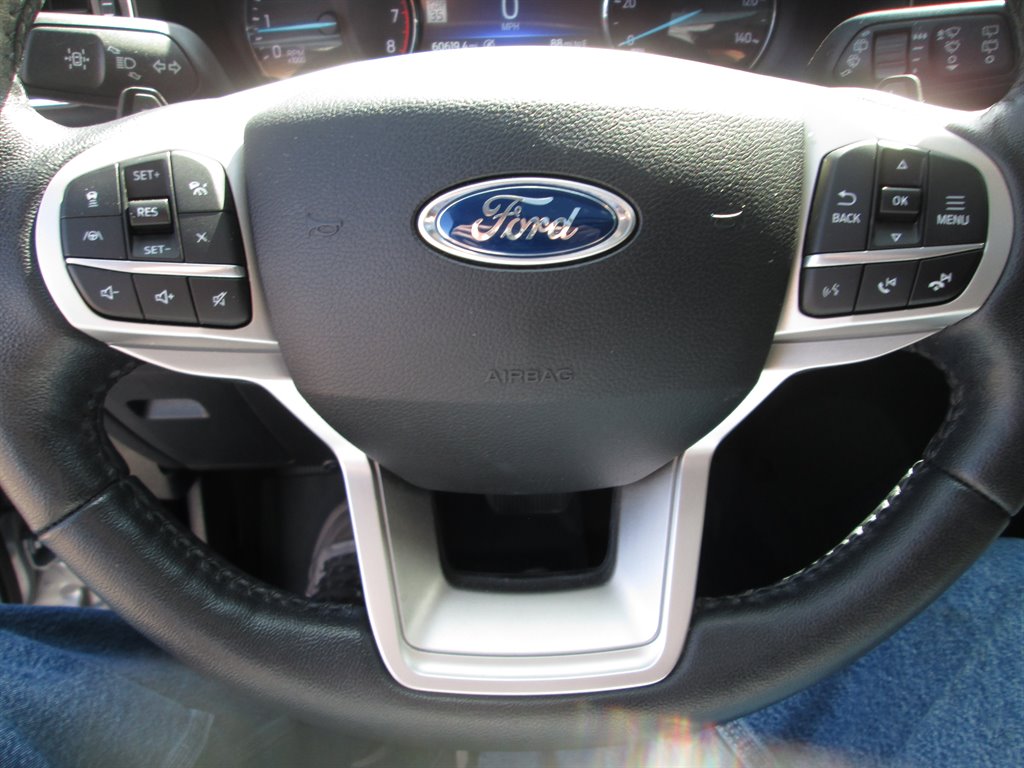 2020 Ford Explorer - $25,990