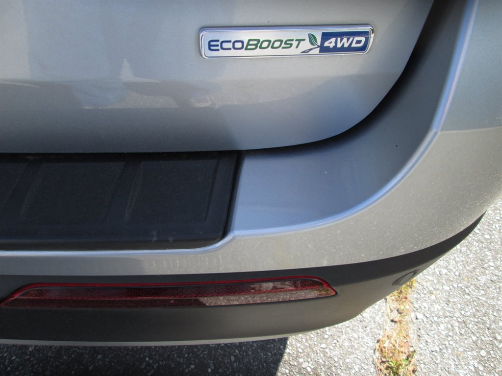 2020 Ford Explorer - $25,990