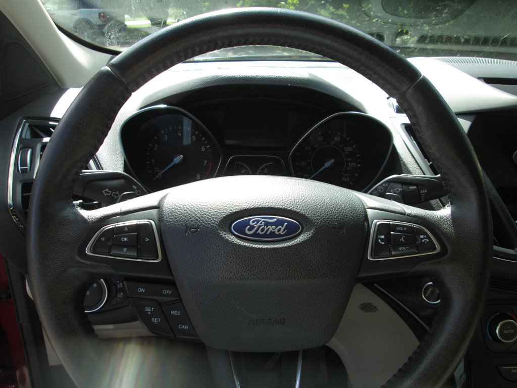 2017 Ford Escape - $11,495