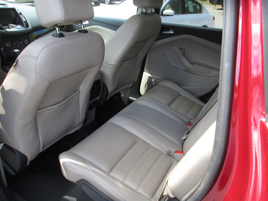 2017 Ford Escape - $11,495