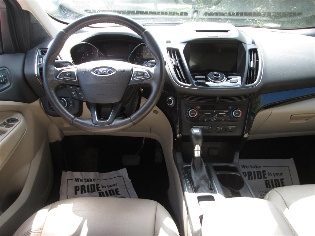 2017 Ford Escape - $11,495