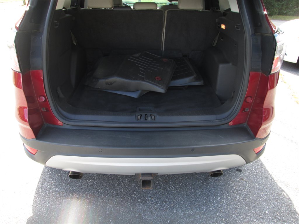2017 Ford Escape - $11,495