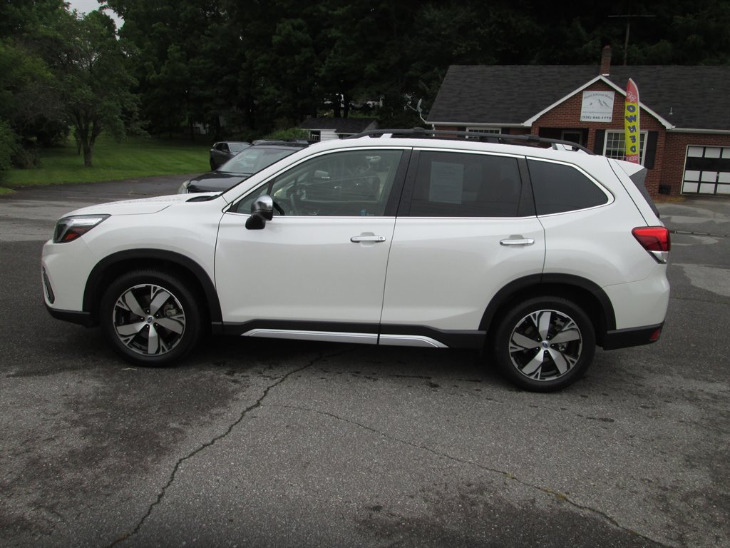 2019 Subaru Forester - $24,499
