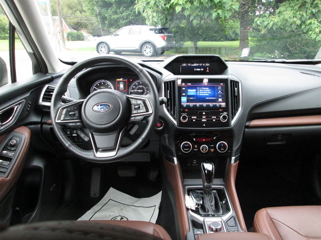 2019 Subaru Forester - $24,499