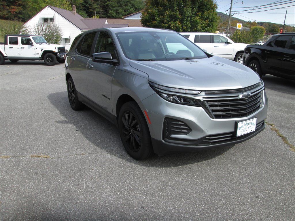 2023 Chevrolet Equinox - $23,990